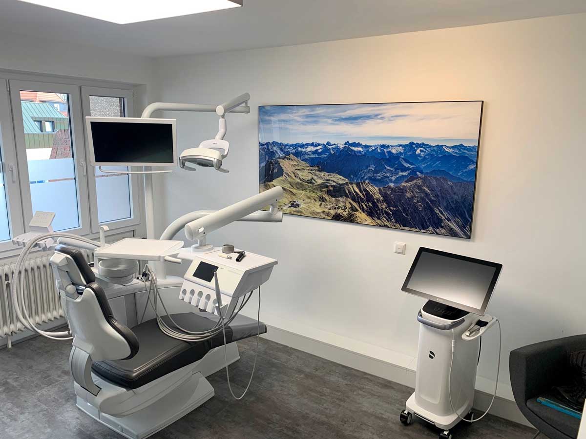 Allgaeuer Alpen in der Zahnarztpraxis